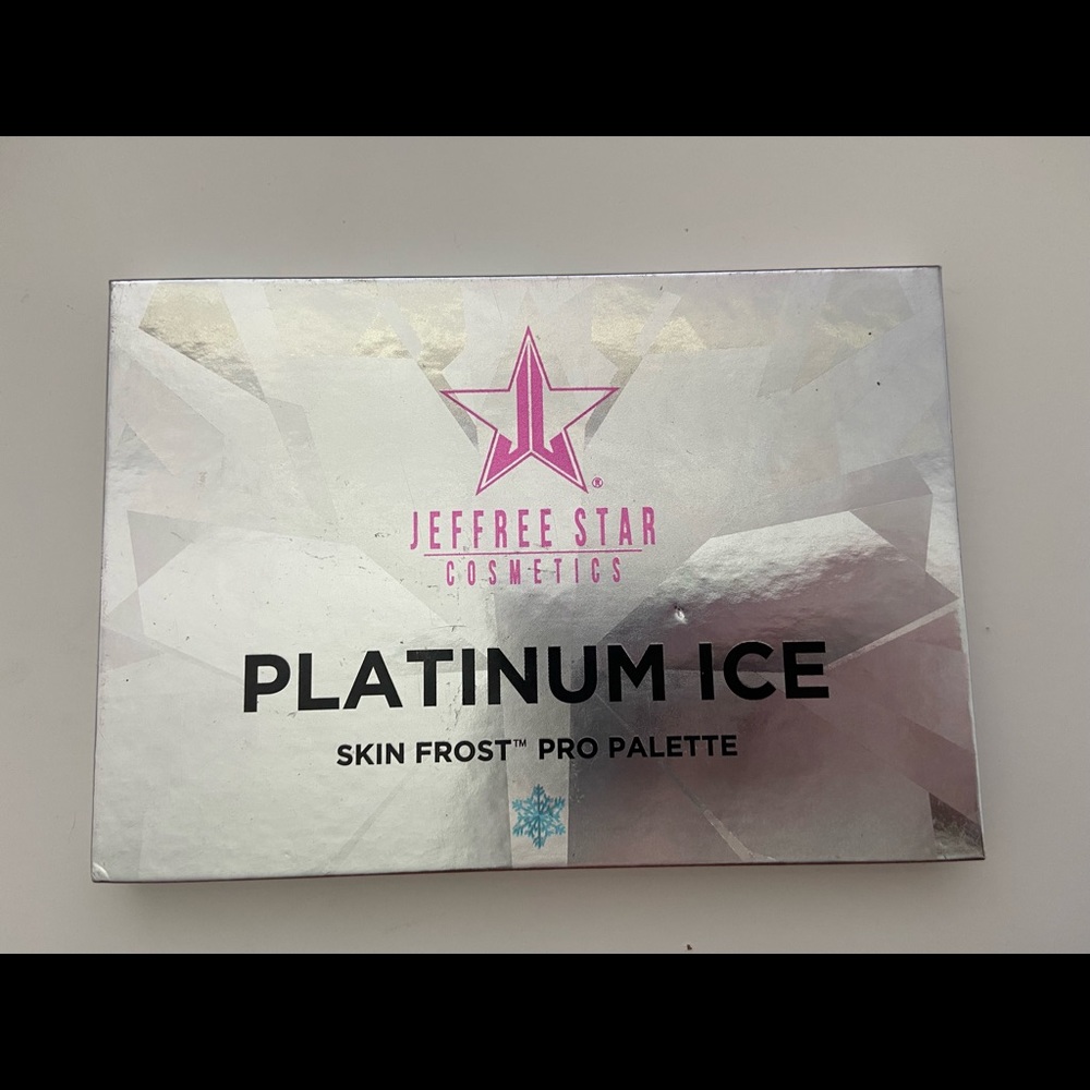 Jeffree Star Platinum Ice Skin Frost palette